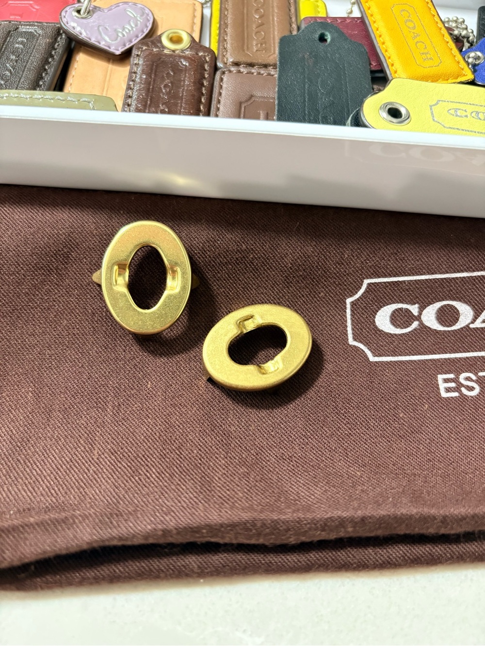 Vintage Coach 100% Solid Brass Turnlock Replacement Hardware Faces (Set of 2) - Picture 3 of 15